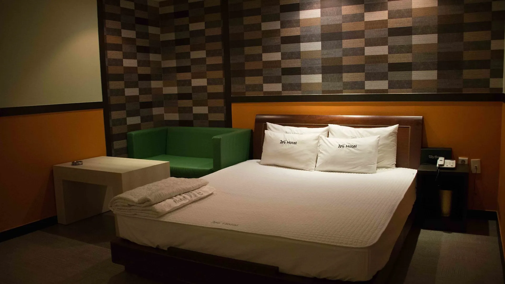 We Motel Busan