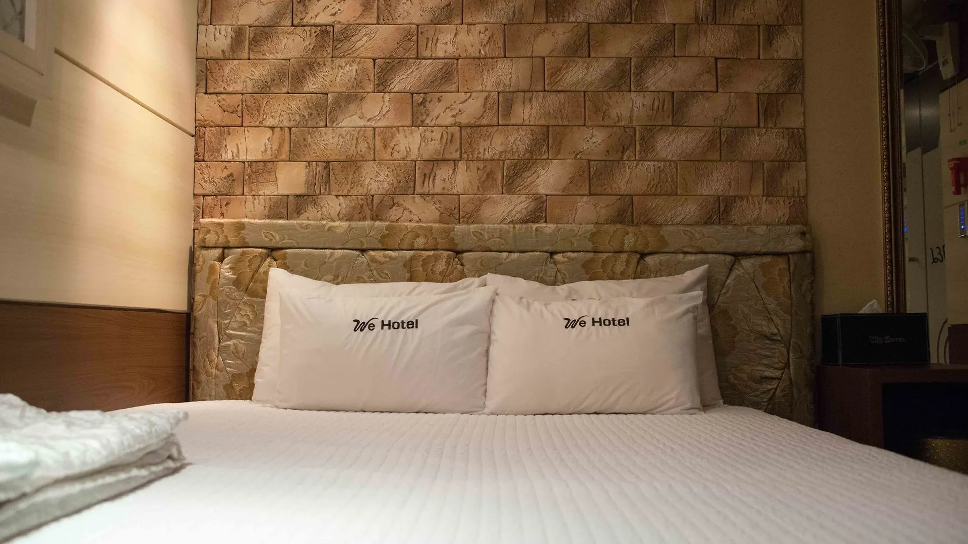 We Motel Busan